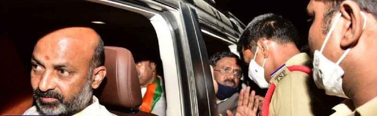 तेलंगाना बीजेपी के प्रदेश अध्यक्ष बंडी संजय अदालत में पेश, कोर्ट ने भेजा 14 दिन की न्यायिक हिरासत