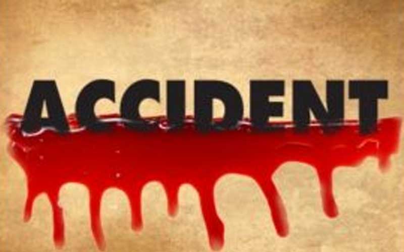 Road Accident: लॉरी ने ऑटो को मारी टक्कर, दंपत्ति और ऑटो चालक की मौत