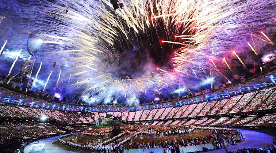 पेरिस ओलंपिक 2024 : पारंपरिक उद्घाटन समारोह के लिए सज धज कर तैयार