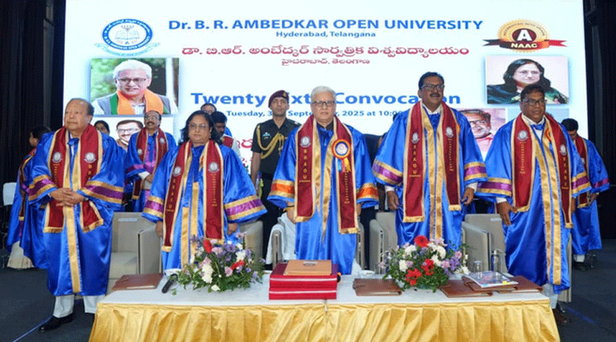 చదువులో గృహిణులను, ఖైదీలను యువత ఆదర్శంగా తీసుకోవాలి : గవర్నర్ జిష్ణు దేవ్ వర్మ