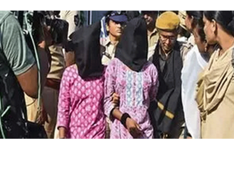 माओवादियों की गिरफ्तारी के बाद सामने आये खास बातें, पुलिस खंगाल रही है वो सच्चाई మావోయిస్టుల అరెస్టులో కీలకాంశాలు