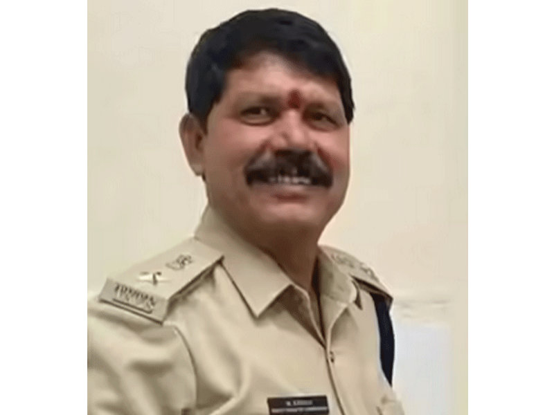 भ्रष्ट डिप्टी ट्रांसपोर्ट कमिश्नर गिरफ्तार, 250 करोड़ की संपत्ति, दंग रह गये अधिकारी ఆదాయానికి మించిన ఆస్తి