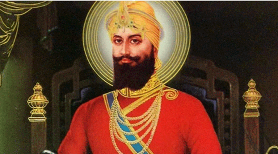 विशेष लेख : गुरु गोबिंद सिंह जी का प्रकाश पर्व जन्मदिन, ली युद्ध कौशल की शिक्षा और बन गए एक योद्धा