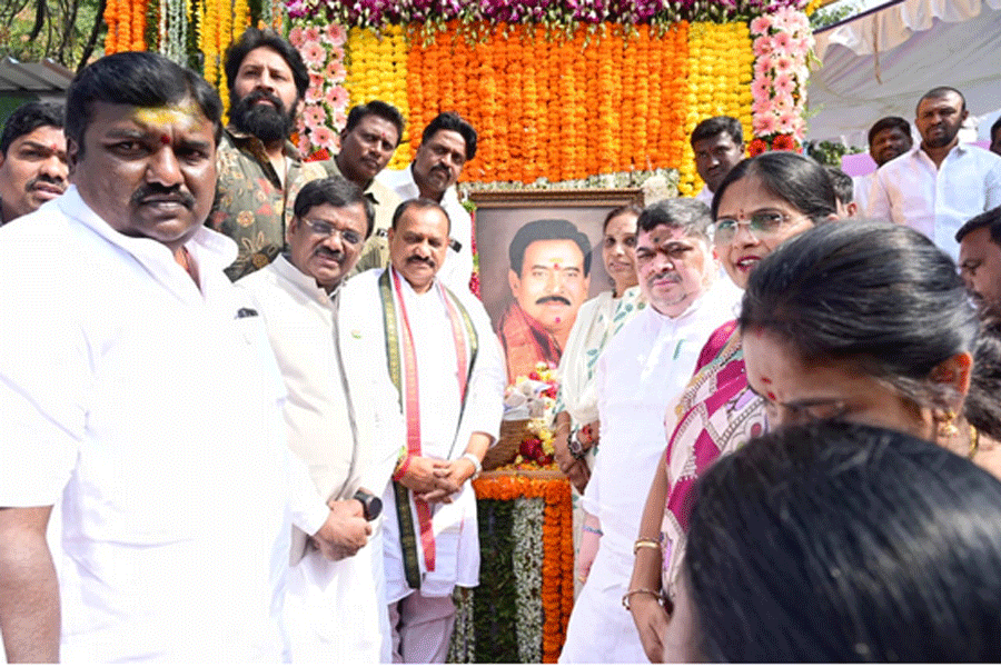 ప్రజానేత పి. జనార్ధన్ రెడ్డి 18 వ వర్ధంతి, నివాళులు అర్పించిన…