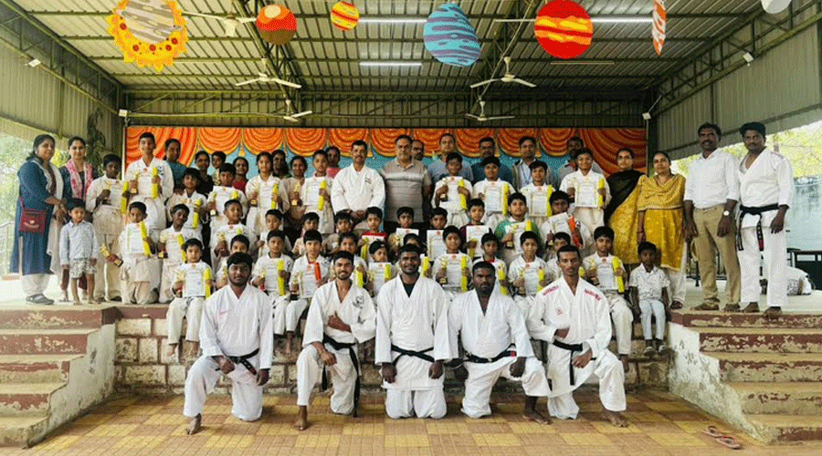 ब्रह्म प्रकाश डी ए वी स्कूल के विद्यार्थियों का कराटे प्रतियोगिता में शानदार प्रदर्शन, आपने दी बधाई…