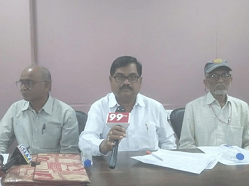 సమస్యలు పరిష్కరించకుంటే మిలిటెంటు పోరాటం చస్తాము: COC ఆఫ్ పెన్షనర్స్ అసోసియేషన్  