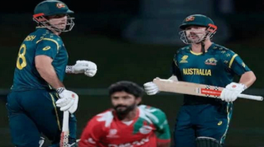 T20 World Cup 2026: आखिरी मैच में ओमान पर ऑस्ट्रेलिया की बड़ी जीत, एडम ज़म्पा ने लिये चार विकेट ఆస్ట్రేలియా భారీ విజయం