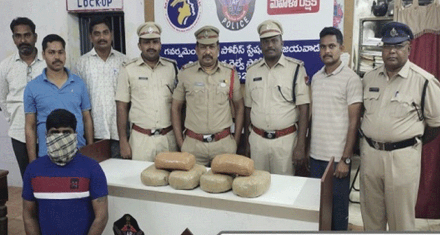 వివిధ భద్రతా కార్యకలాపాలలో గణనీయమైన ఫలితాలను సాధించిన రైల్వే రక్షణ దళం, దక్షిణ మధ్య రైల్వే