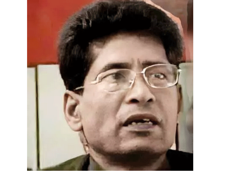 सावधान! माओवादी कमांडर गणपति ने नहीं छोड़ी है बंदूक!!