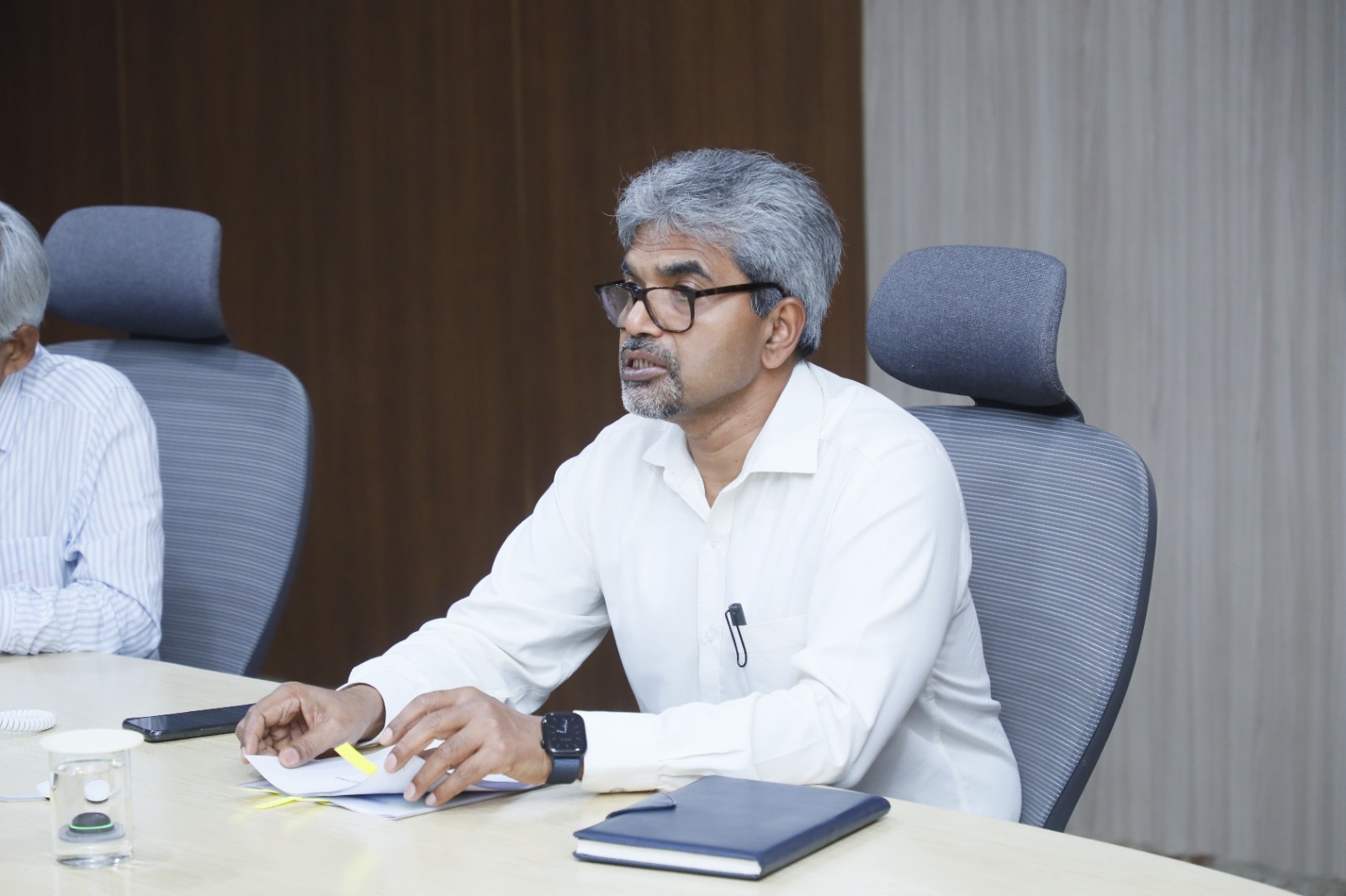 Sanjay Kumar Srivastava Reviews Safety Precautions in View of Ensuing Summer Season