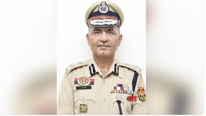 पुलिस विभाग में गंभीर दुखद घटना, गन से खुद को गोली मारकर त्रिपुरा के पुलिस महानिदेशक ने की आत्महत्या, कारणों का पता लगा रहे हैं अधिकारी