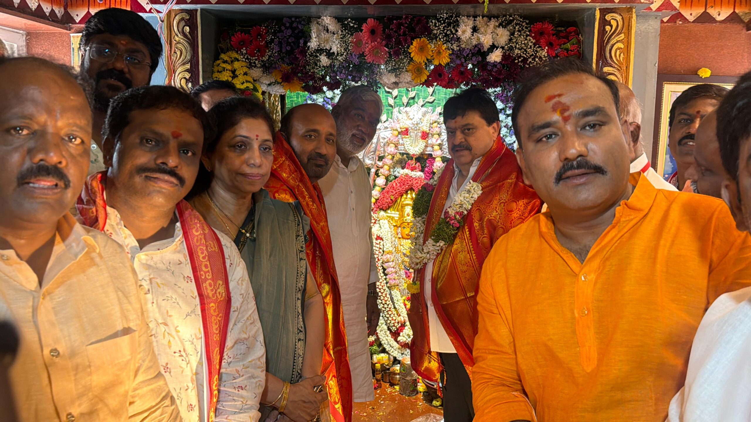 BJP President N Ramchander Rao Participated In Bonalu Celebrations
